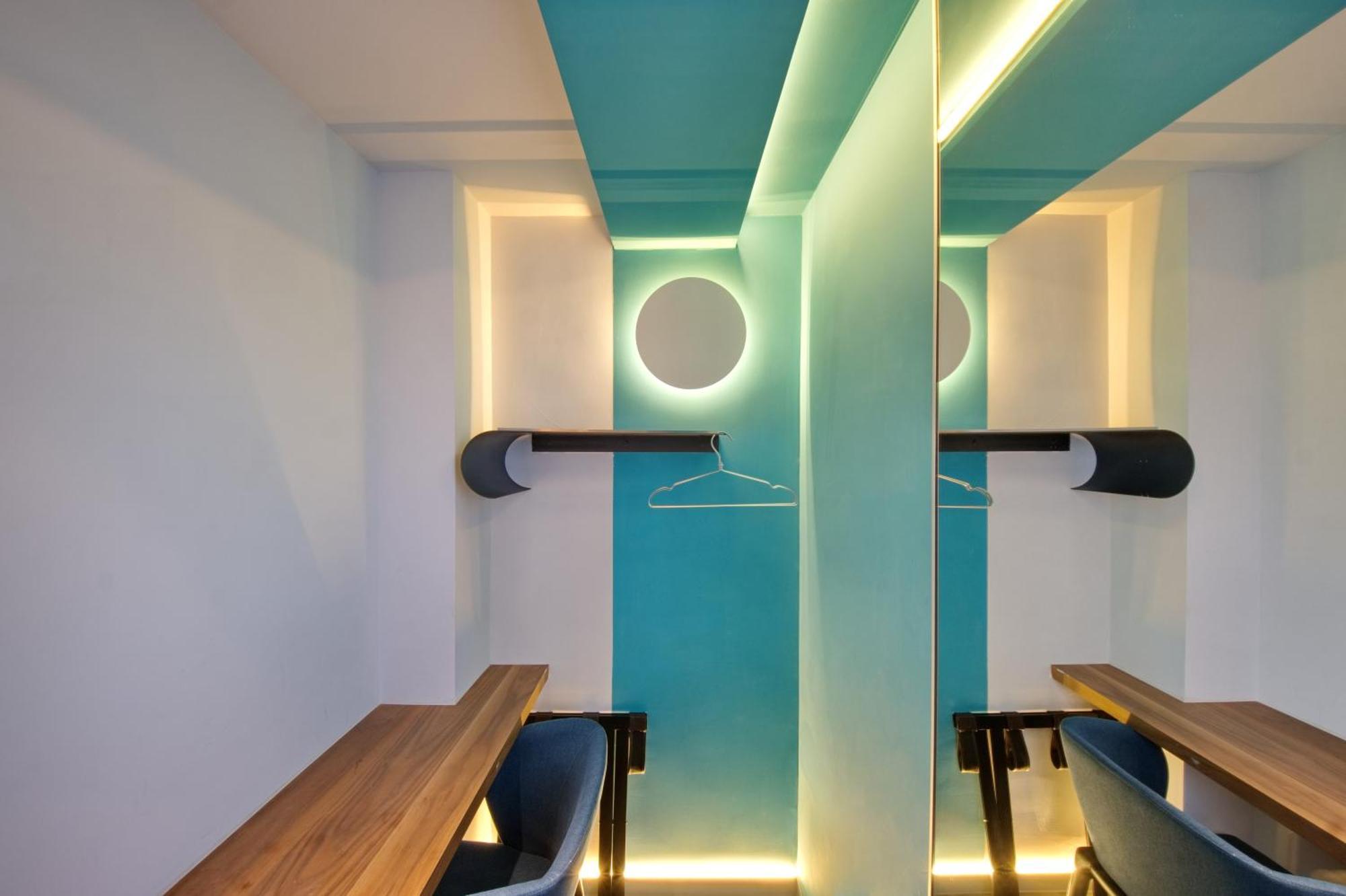 Olah Poshtel - Hualien Zhongfu Hotel Bagian luar foto