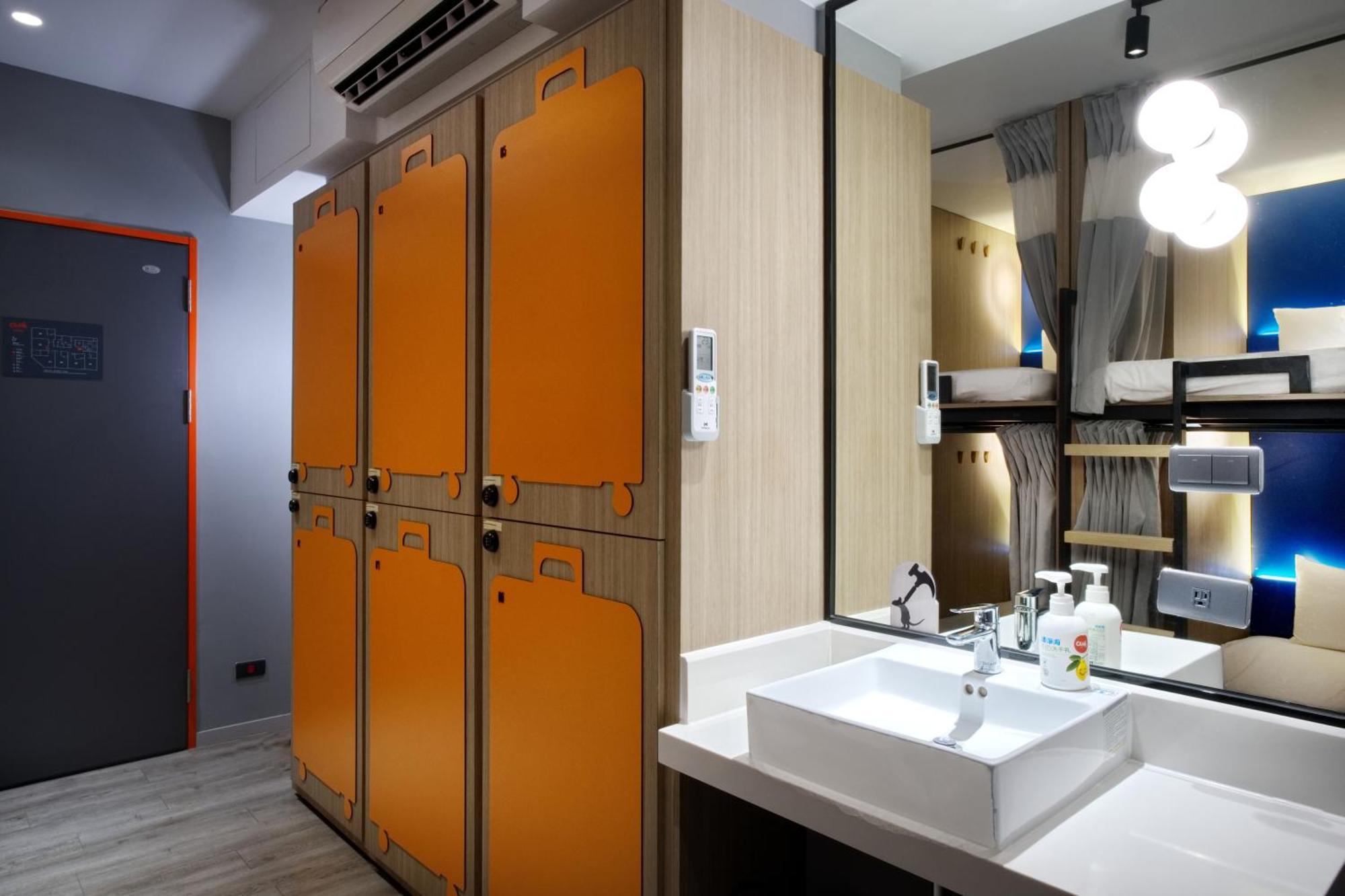 Olah Poshtel - Hualien Zhongfu Hotel Bagian luar foto